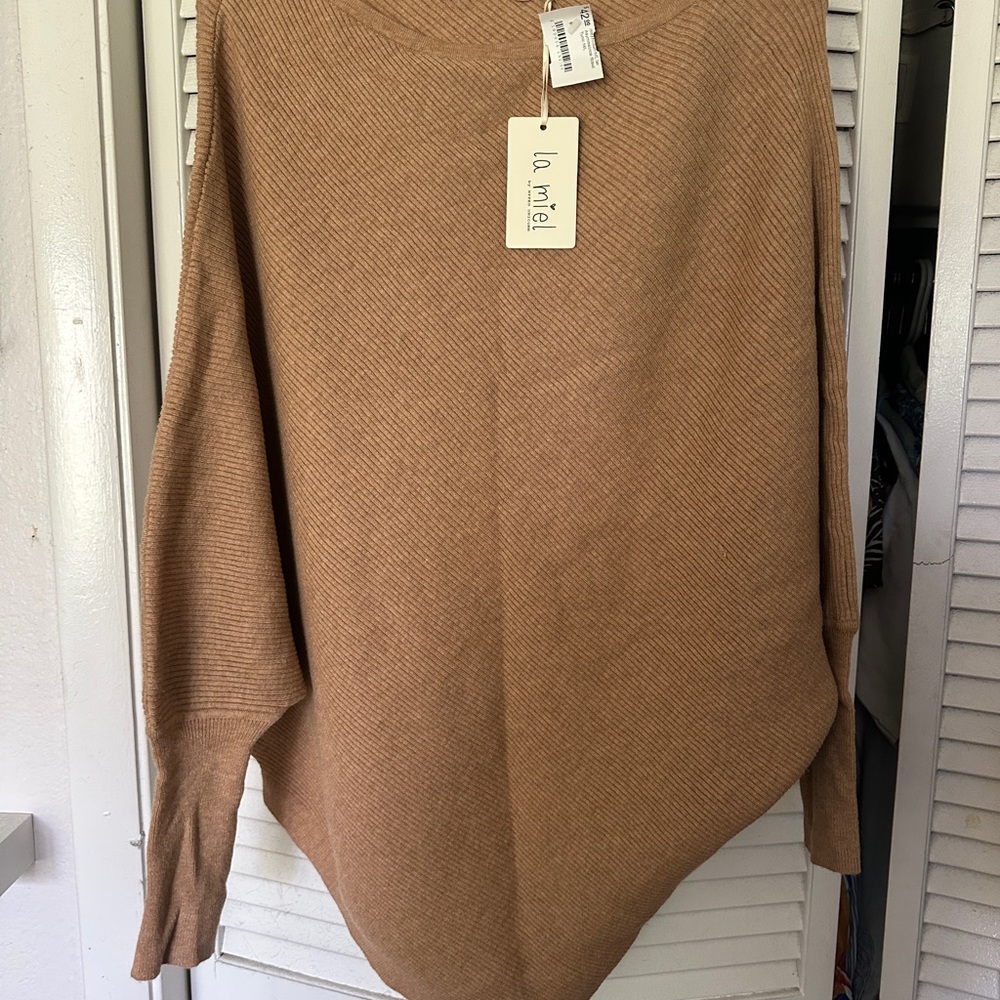 LA MIEL Ribbed Tan Top